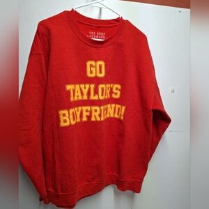 Kansas City Chiefs ‘Go Taylor’s Boyfriend’ Sweatshirt # 87 Travis Kelce Swift